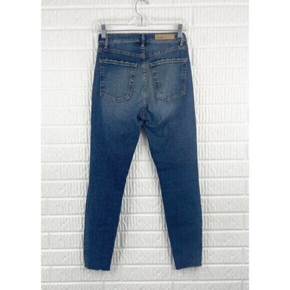 GRLFRND Kendall Jeans in Forever or Never Wash size 26 - Picture 7 of 12